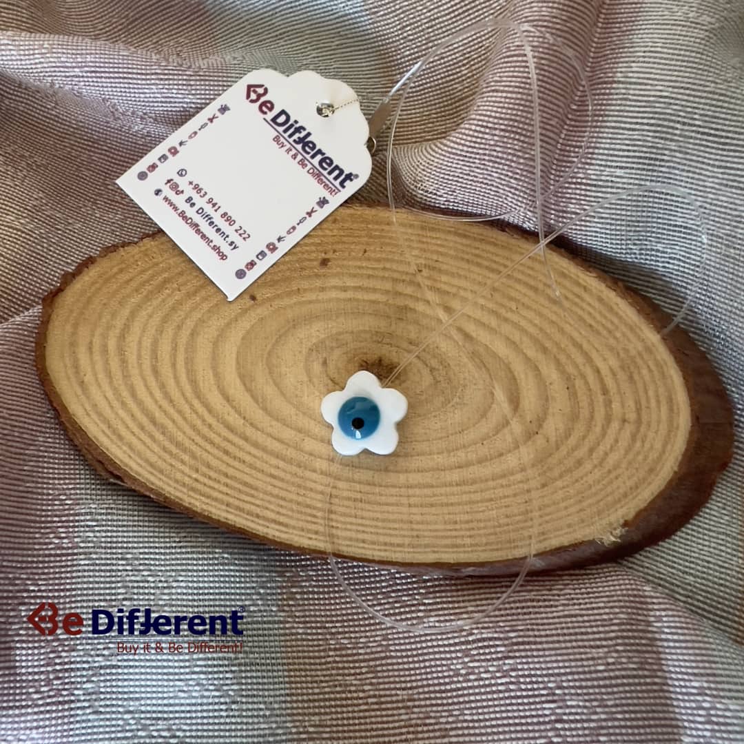 Be Different - Necklace Flower Shape Shell