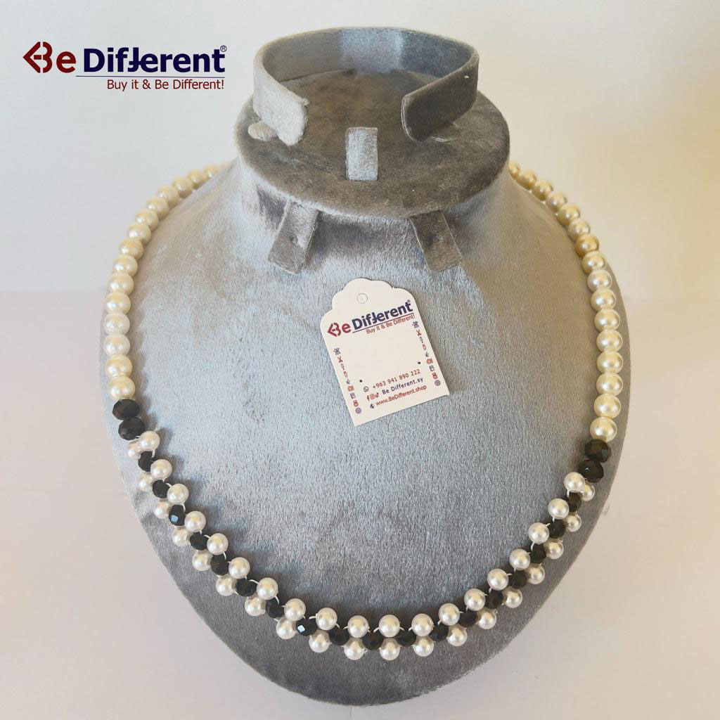 Be Different - Crystal Necklace Black & Pearls